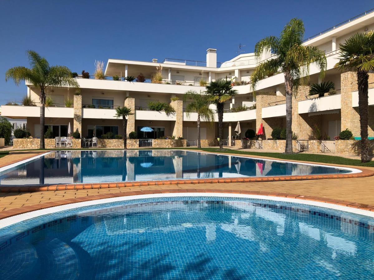 Apartamentos Pomba Branca Olhos de Agua  Zewnętrze zdjęcie